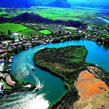 Tas Center ,detached Garden & Pool فيلة داليان